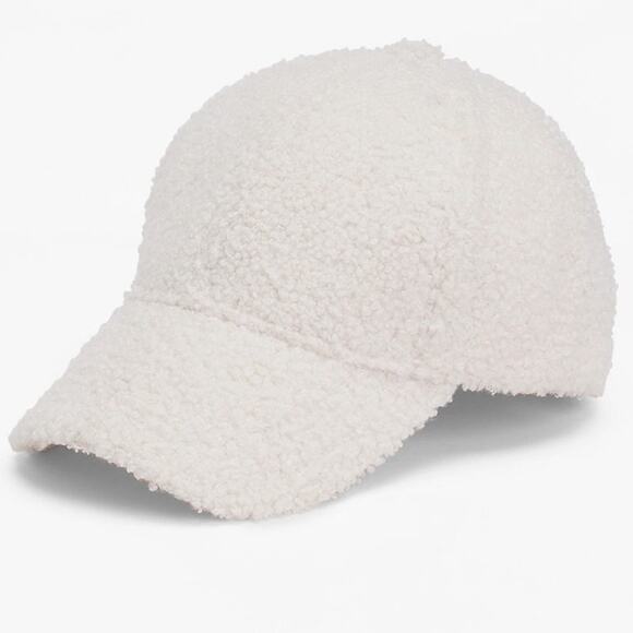Maurices White Sherpa Adjustable Baseball Hat New - Picture 1 of 1